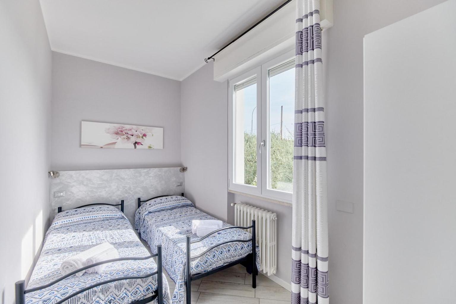 App. Mimosa Minerva Holiday Home Манерба дел Гарда Екстериор снимка